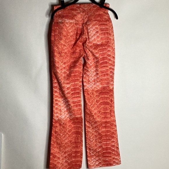 R.V.T. Snakeskin Orange Print Stretch/Spandex Jeans in Size 11/12 - Picture 8 of 14